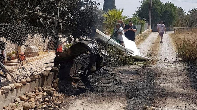 Hafif uçağın kazadan sonraki hali.