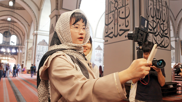 Güney Kore'den Bursa'ya gelen Youtuber Wonji Lee şehri gezdi.