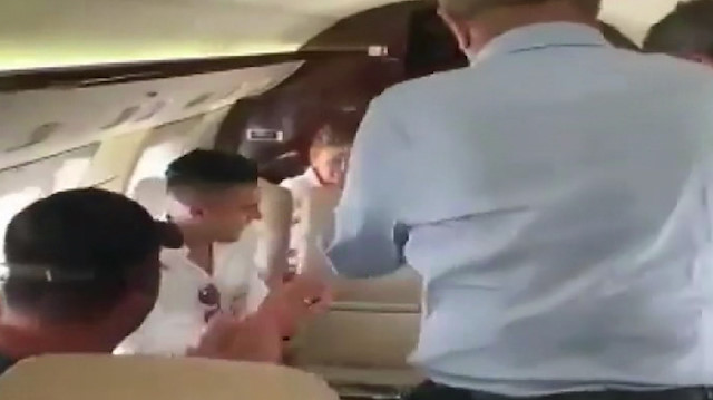 Falcao güle oynaya geliyor