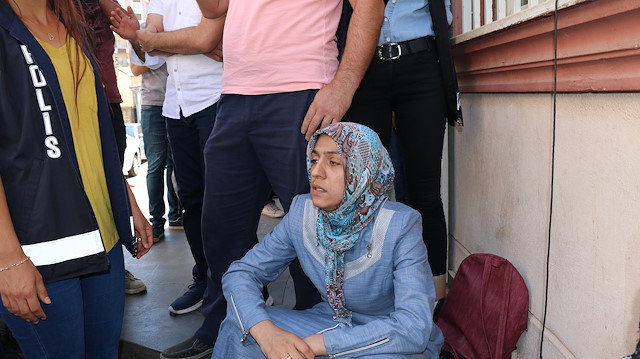 Ayşegül Biçer oğlu dağa kaçırılan annelerin sesi oldu