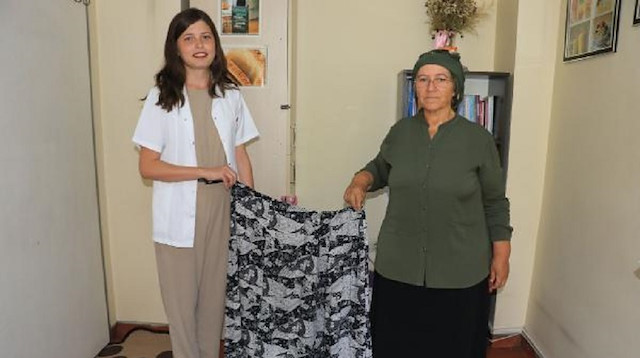 Diyetisyen Gülşah Yıldız Akyılmaz ve Şaziye Gündüz.