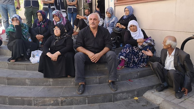 Evlat nöbeti tutan aileler TVNETe konuştu