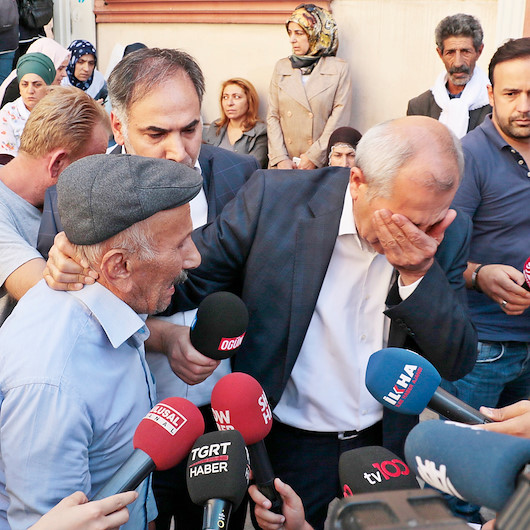 Aşiretlerden evlat nöbetine destek