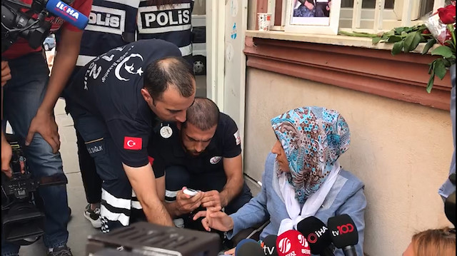 Ayşegül anne fenalık geçirdi