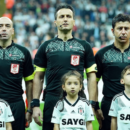 Suat Arslanboğadan olay karar: Atmamak için maçı bitirdi