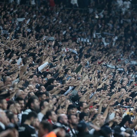Beşiktaş taraftarı başkan tercihini sosyal medyada yaptı