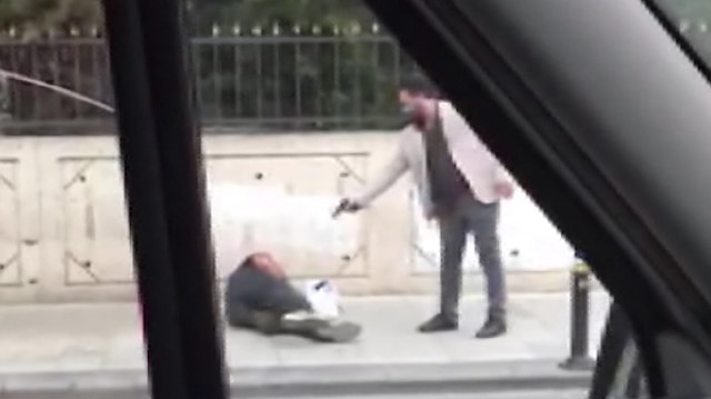 İstanbul’da silahlı dehşet anı böyle görüntülendi
