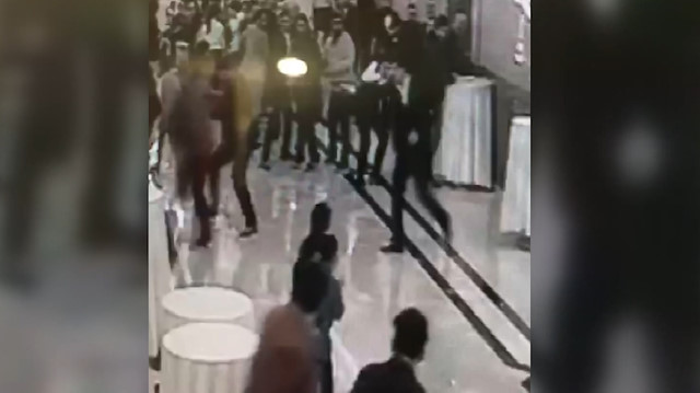 Ankarada 2 kişinin yaralandığı silahlı saldırı kamerada
