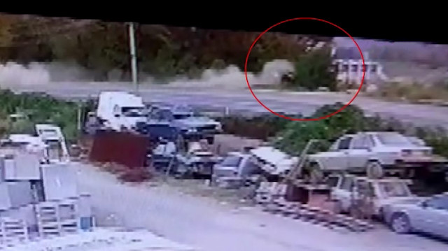 Liseli gencin hayatını kaybettiği kaza anı kamerada