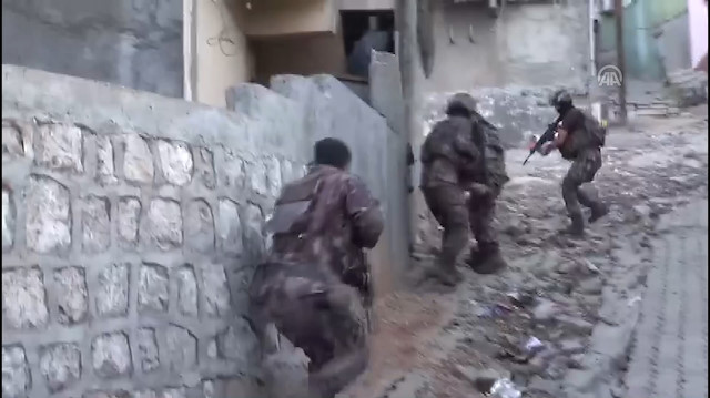 Şırnakta terör operasyonu kamerada