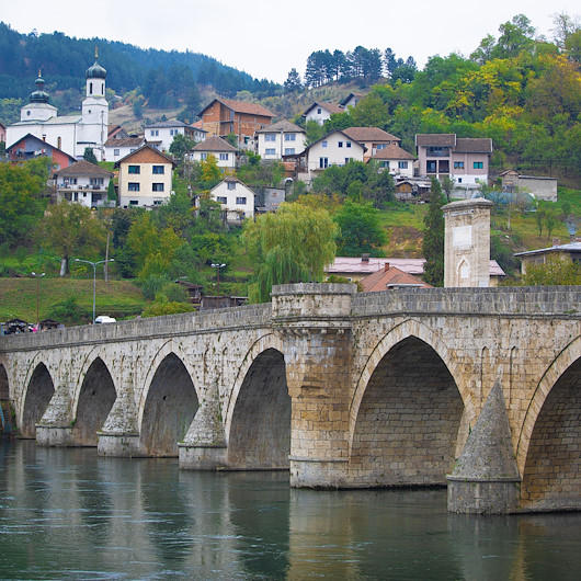 Bosna Hersekte Bir Osmanlı Eseri: Drina Köprüsü