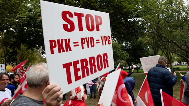 ABD'deki Türklerden Barış Pınarı Harekatı'na destek eylemi Türkiye'nin Washington Büyükelçisi
