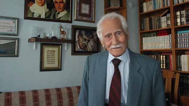 Türk edebiyatının 'Beyaz Kartal'ı Bahaettin Karakoç