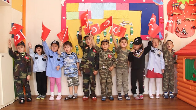 Minik öğrencilerden Barış Pınarı Harekatı'ndaki Mehmetçik’e duygulandıran destek