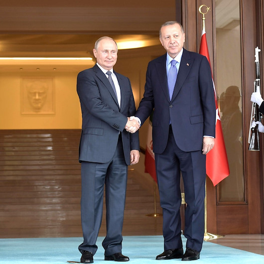 Düğüm<br>Ruslarla çözülecek