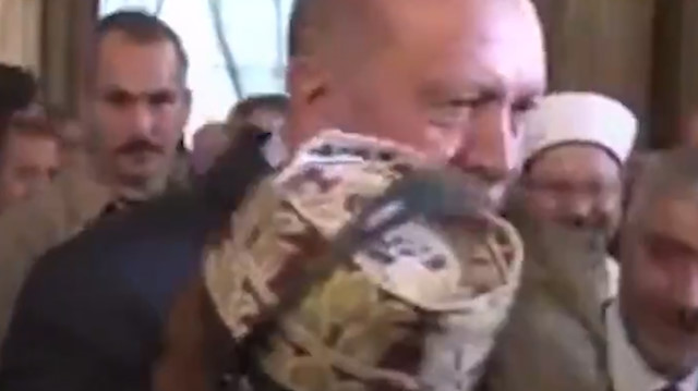 Afrikalı adamdan Cumhurbaşkanı Erdoğan'a: Reis Allah razı olsun