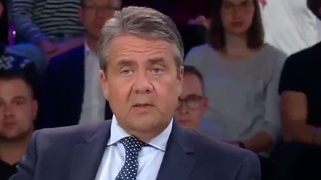 Sigmar Gabriel: Kürtler bizim en iyi müttefikimizdi Batı olarak onları kullandık