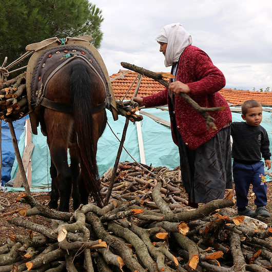 70'lik ninenin gururlandıran yaşamı