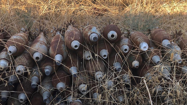 Tel Abyadda teröristlere ait 285 ağır silah mühimmatı ele geçirildi