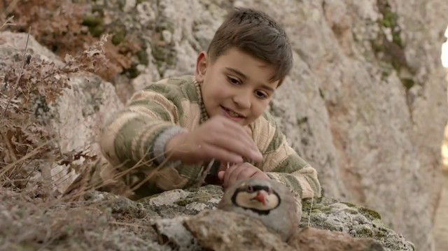 Haftanın filmleri: Küçük Veysel'in kardeşi için verdiği büyük mücadele