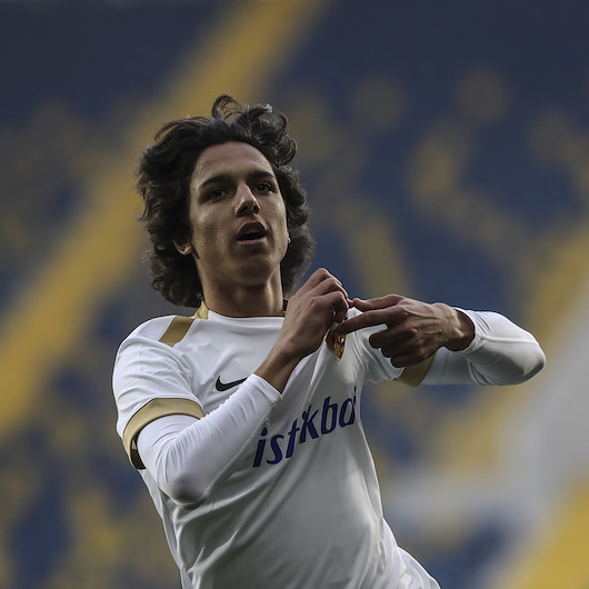 Emre Demir Süper Lig tarihine geçti