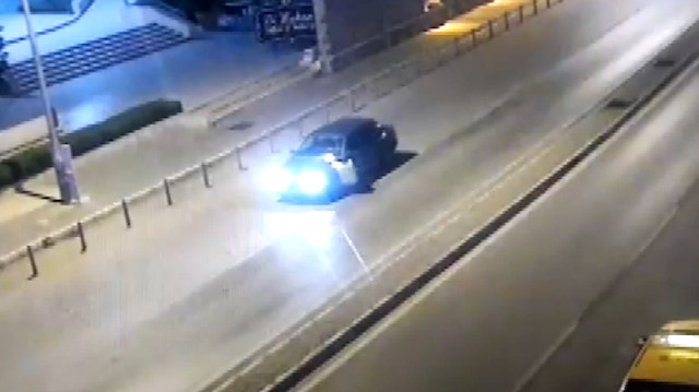 Alkollü sürücünün polisi 400 metre sürüklediği anlar kamerada