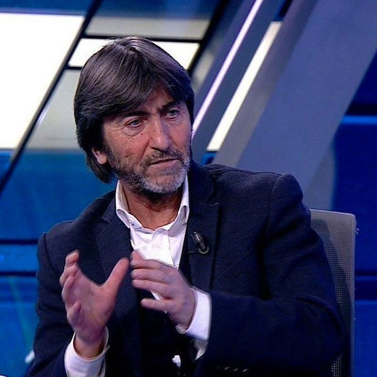 Rıdvan Dilmen: Geçen hafta VAR hakemi izinli miydi?