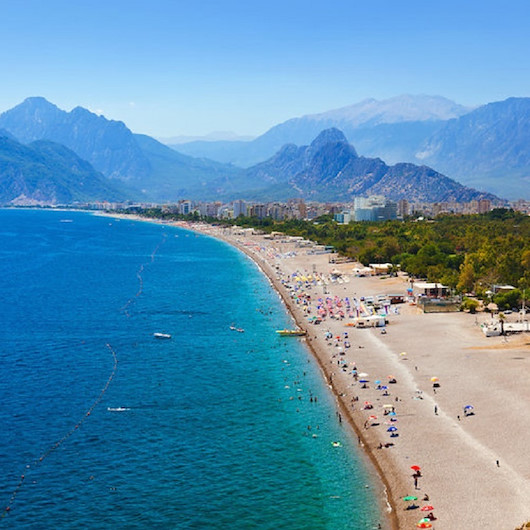 15 milyon<br> turist geldi
