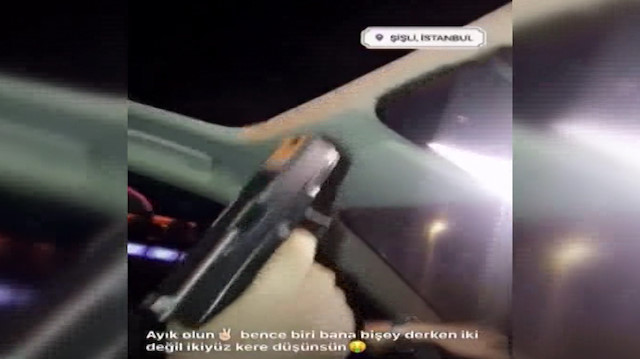 Adliye önünden geçerken havaya ateş eden maganda tutuklandı