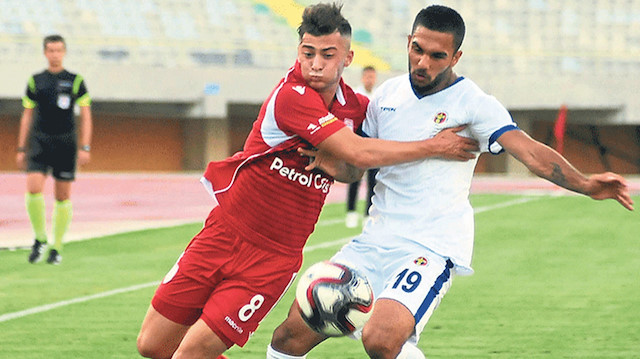 Süper Lig ekipleri 18'lik futbolcunun peşinde