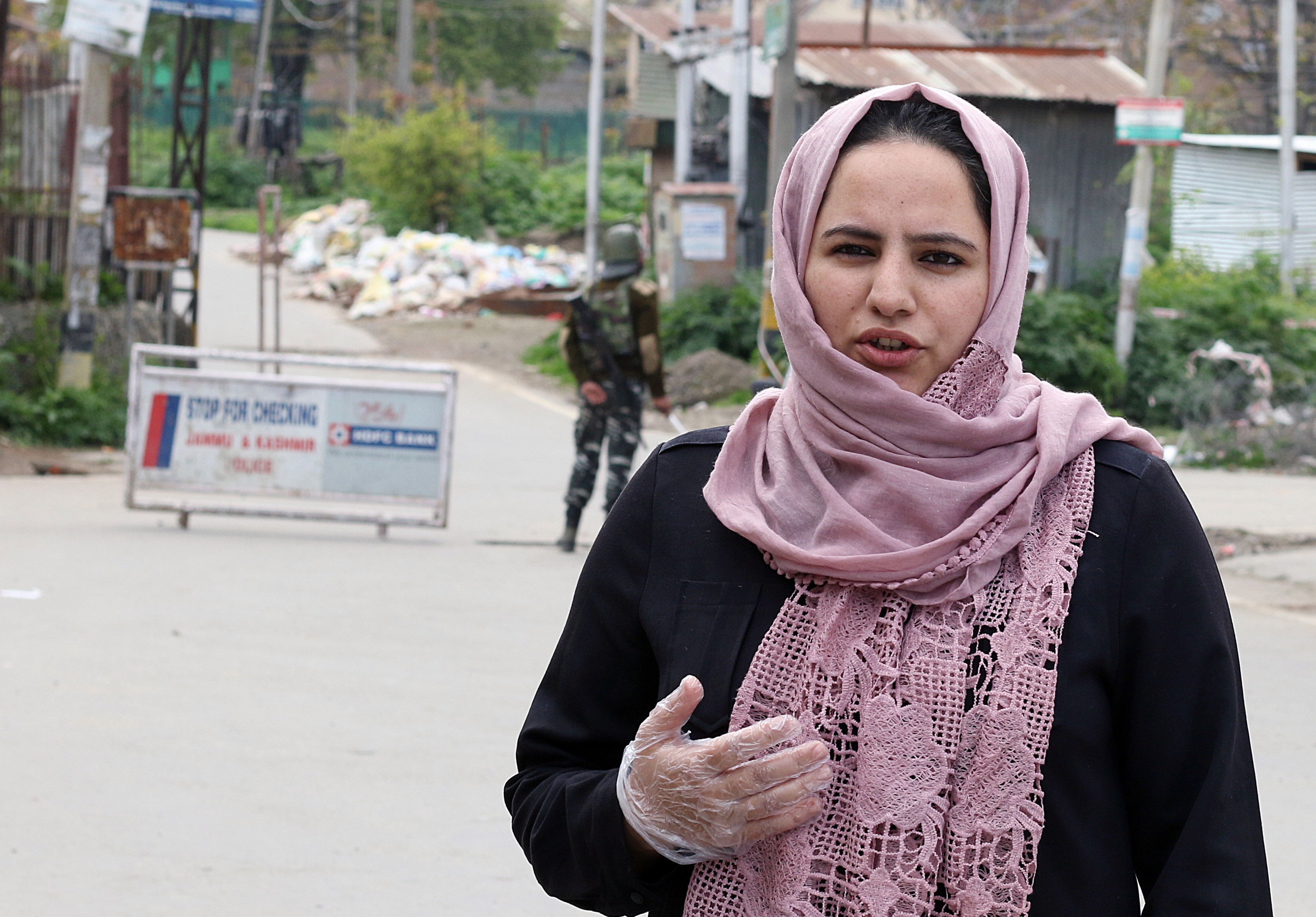 Kashmiri woman photojournalist wins top award