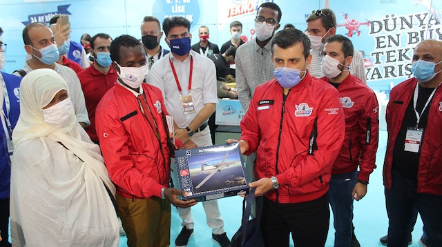 Turkey Dazzles Young Somali Inventor At Teknofest