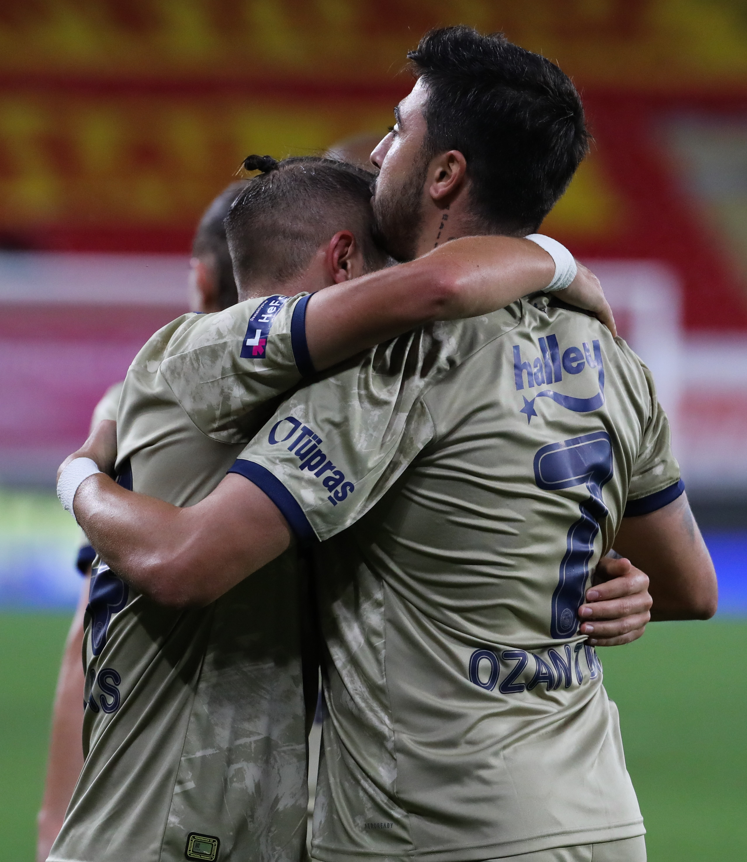 Dimitris Pelkas'tan Ozan Tufan ve Yunanistan itirafı