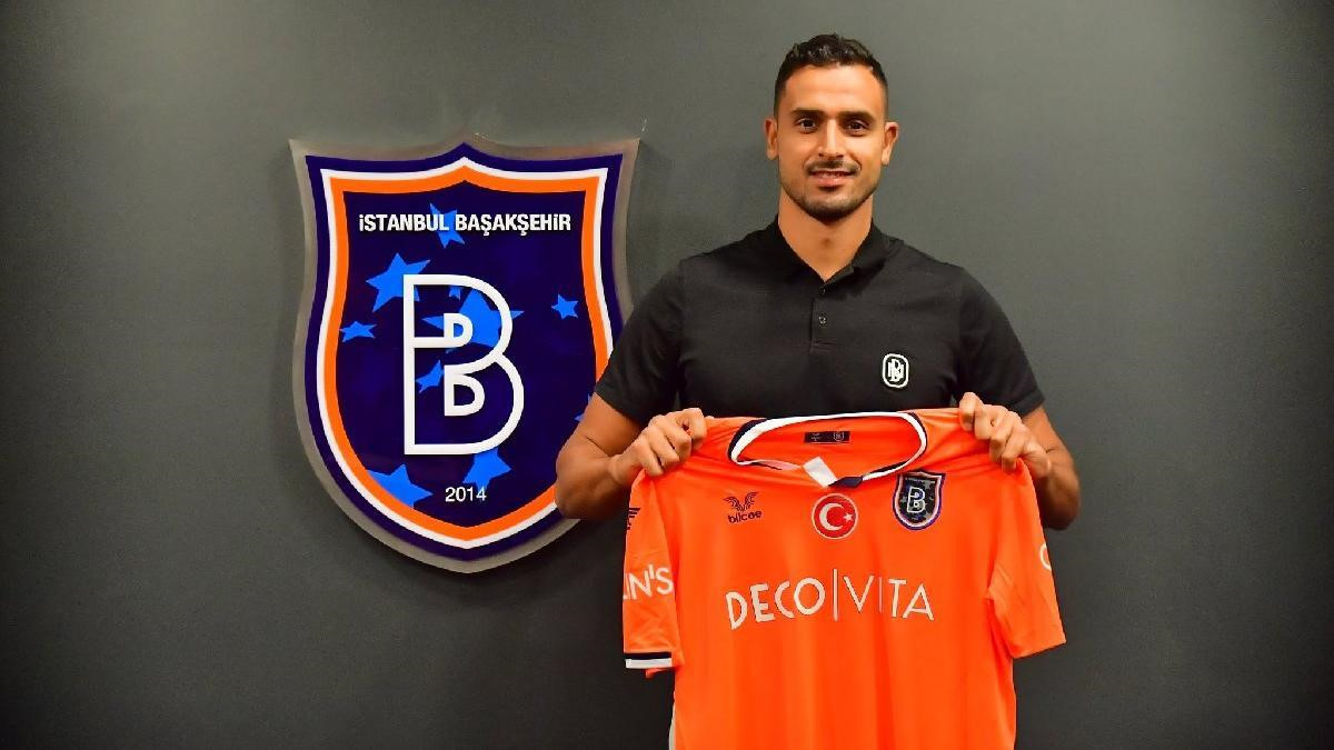 Sezon başında Başakşehir'e transfer olan Chadli, kariyerinde Tottenham ve Monaco gibi takımların formalarını giydi.