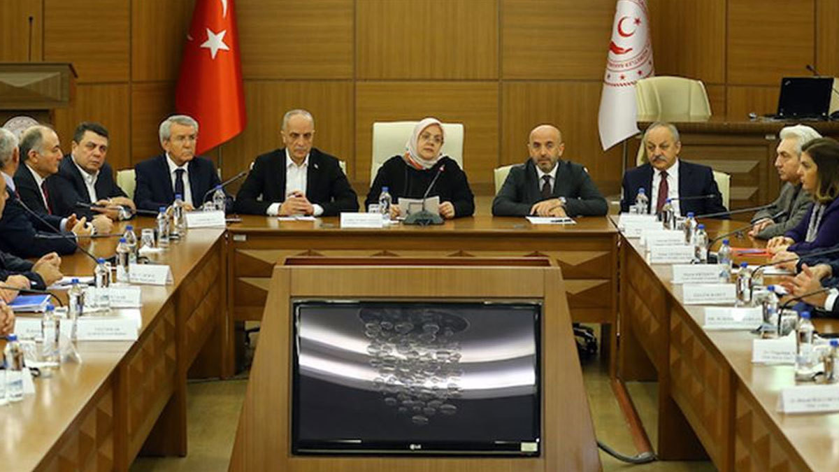 Asgari �crette Toplant�s� Sona Erdi.