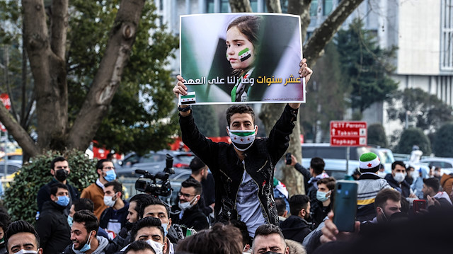 تركيا.. سوريون يجددون مطالب تحقيق أهداف الثورة بذكراها العاشرة