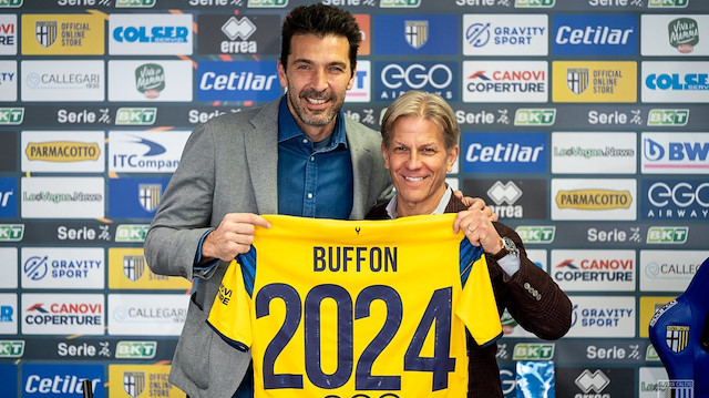 Parma Gianluigi Buffon'un sözleşmesini 2024 yılına kadar uzattı