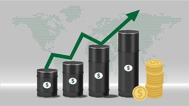 أسعار النفط تصعد قليلا وسط مخاوف شح الإمدادات
