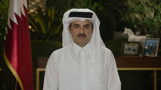 أمير قطر يبحث مع ولي العهد البريطاني تعزيز العلاقات