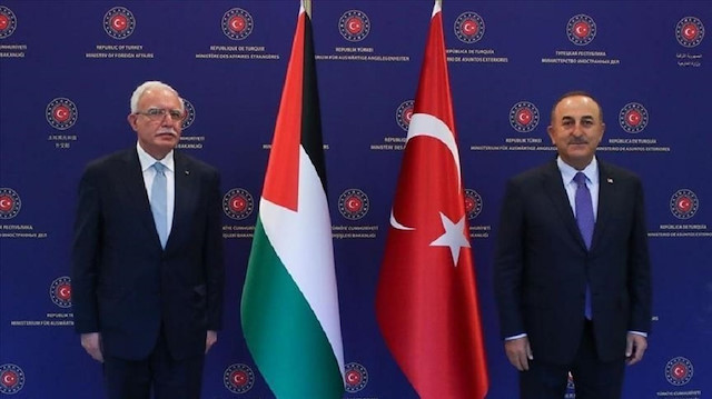 رام الله.. تشاووش أوغلو يبحث مع المالكي العلاقات التركية الفلسطينية