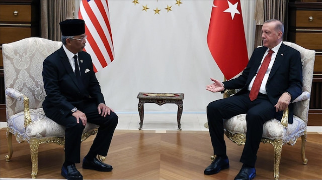 ​أردوغان يقيم مأدبة عشاء على شرف ملك ماليزيا