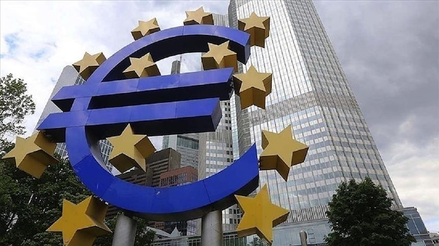 عجز تجارة منطقة اليورو يرتفع 33.9 بالمئة في يوليو