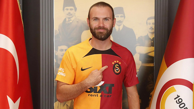 Galatasaray'da Juan Mata'ya yer aranıyor