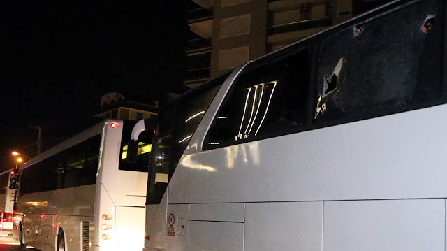 Süper Lig maçı sonrası taraftar otobüsüne taşlı saldırı