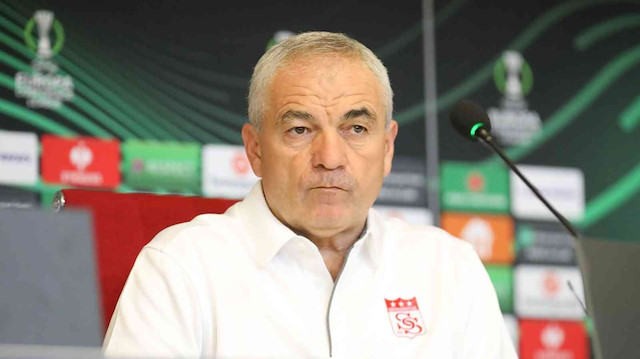 Rıza Çalımbay: “Cluj maçını kesinlikle kazanmamız gerekiyor”