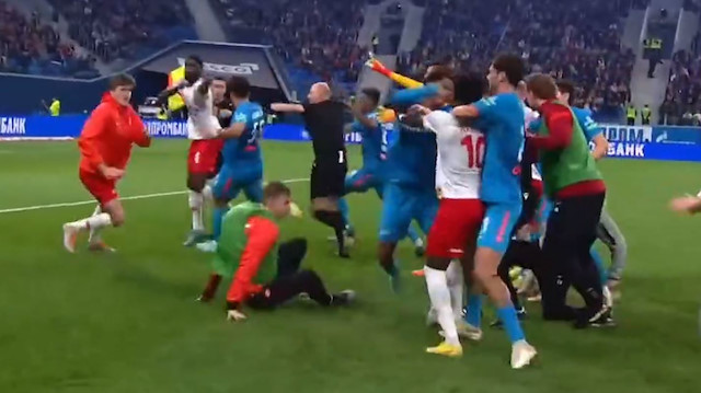 Rusya Kupası'nda<br>tekme tokat kavga çıktı