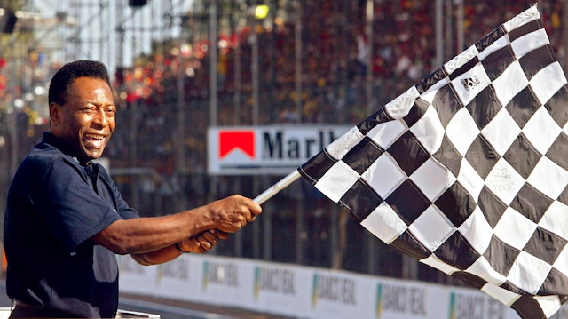 Formula 1 dünyası da Pele'yi unutmadı