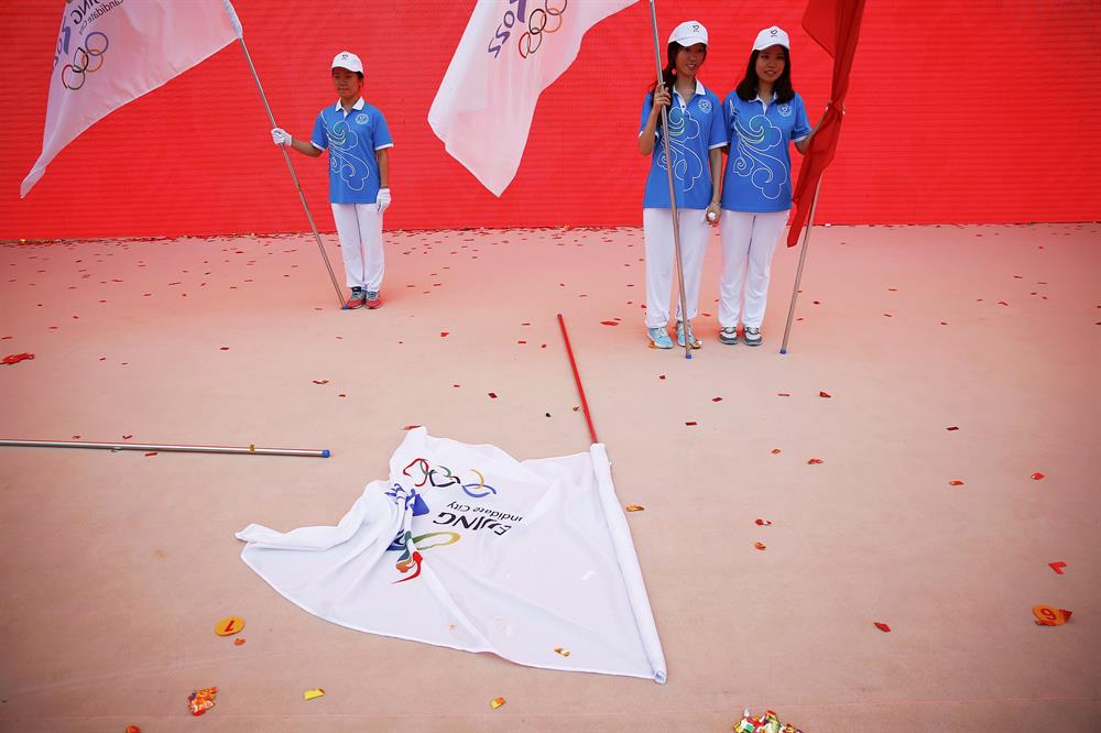 China celebrates winning bid to host the 2022 Winter Olympics