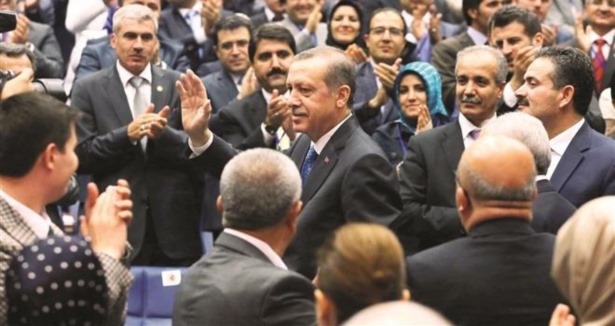 Yurtiçi ve yurtdışı faiz lobisi AK Parti'yi sevmi
