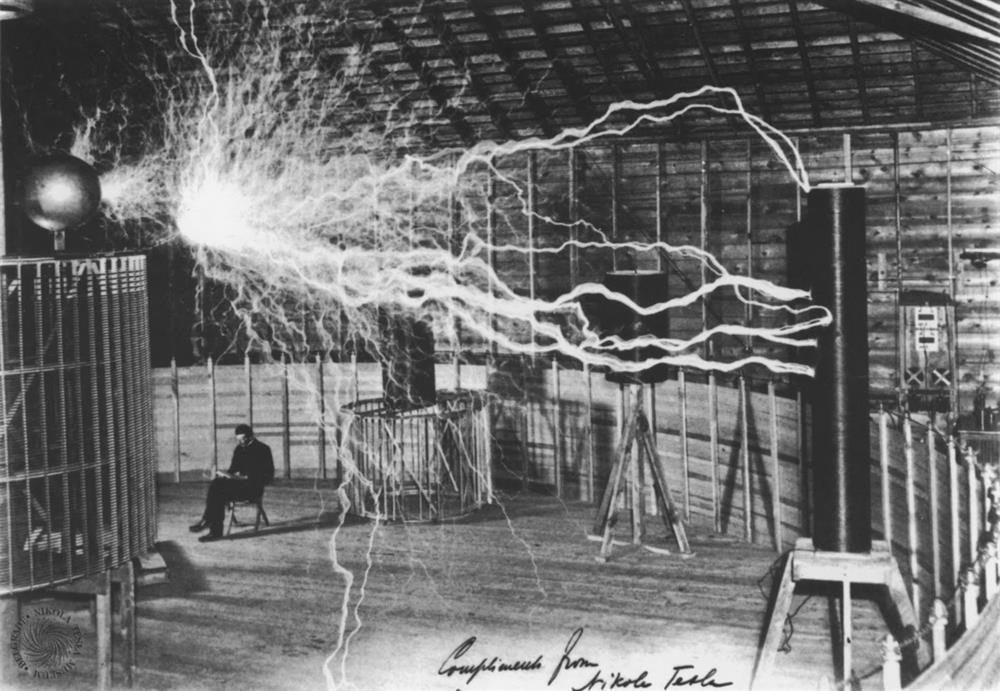 Nikola Tesla'nın muhtemelen hiçbir yerde görmediğiniz birbirinden etkileyici 10 fotoğrafı